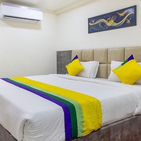 Itsy Hotels Signature, Nehru Nagar 아흐메다바드 외부 사진