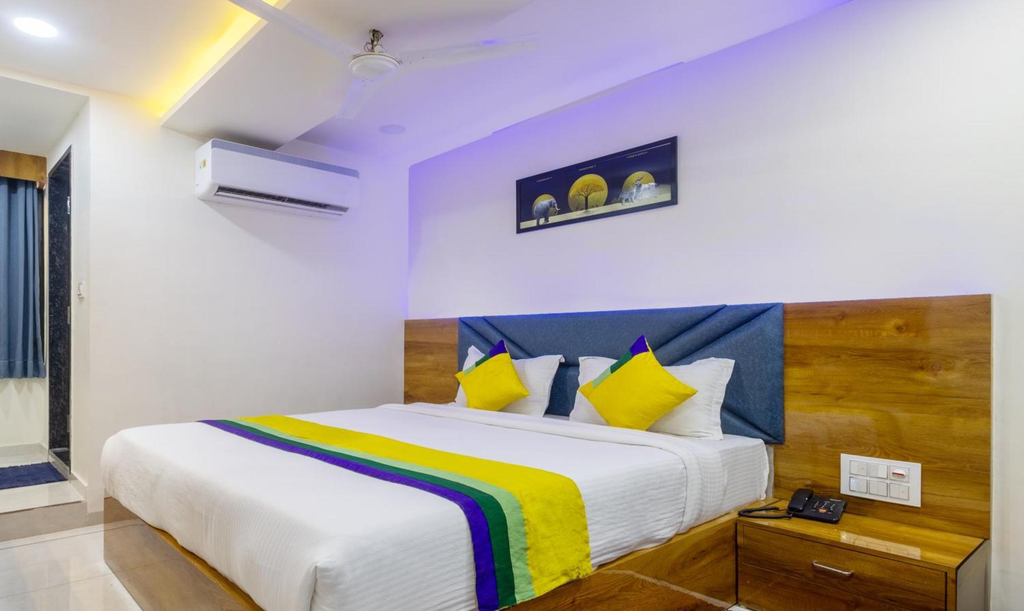 Itsy Hotels Signature, Nehru Nagar 아흐메다바드 외부 사진