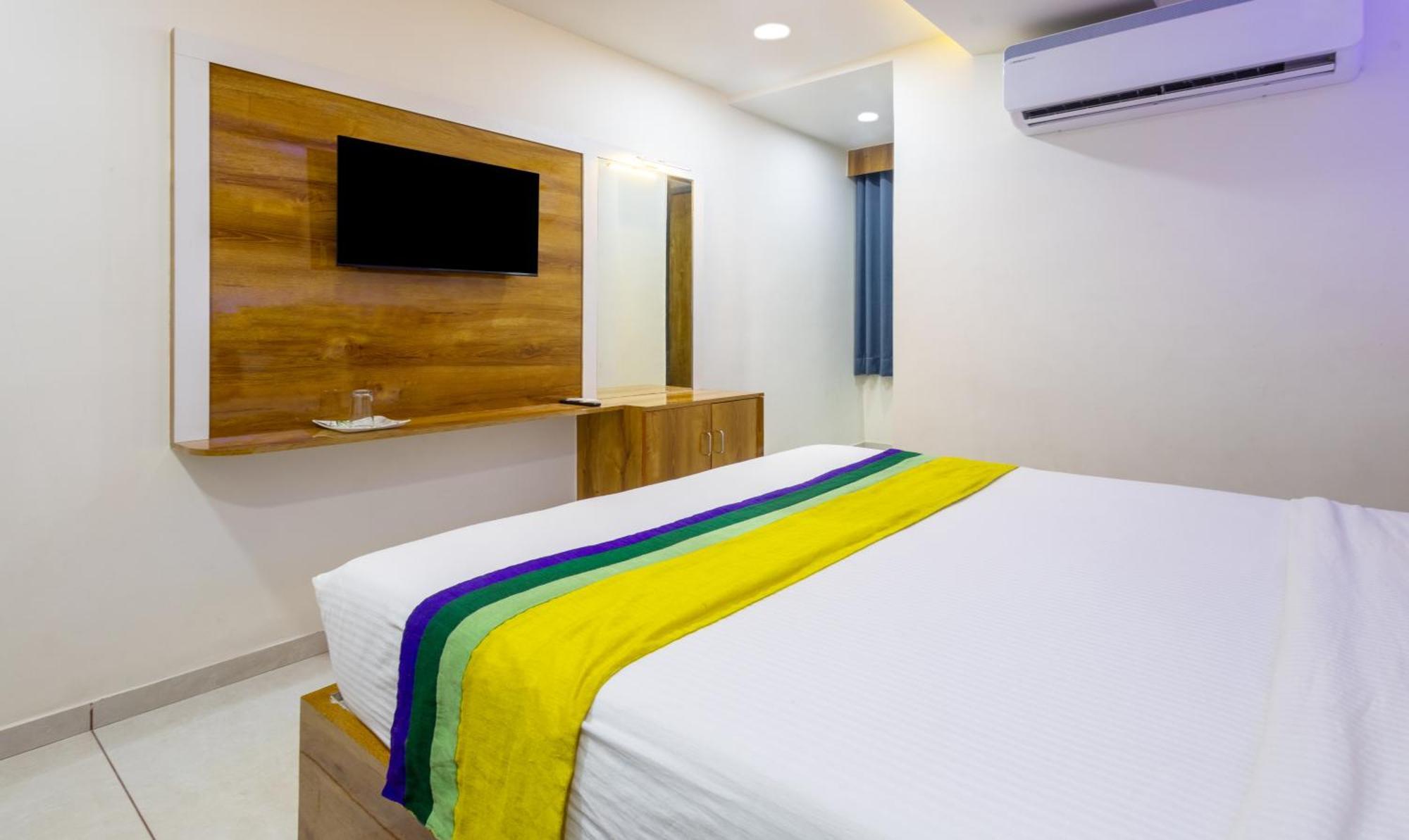 Itsy Hotels Signature, Nehru Nagar 아흐메다바드 외부 사진